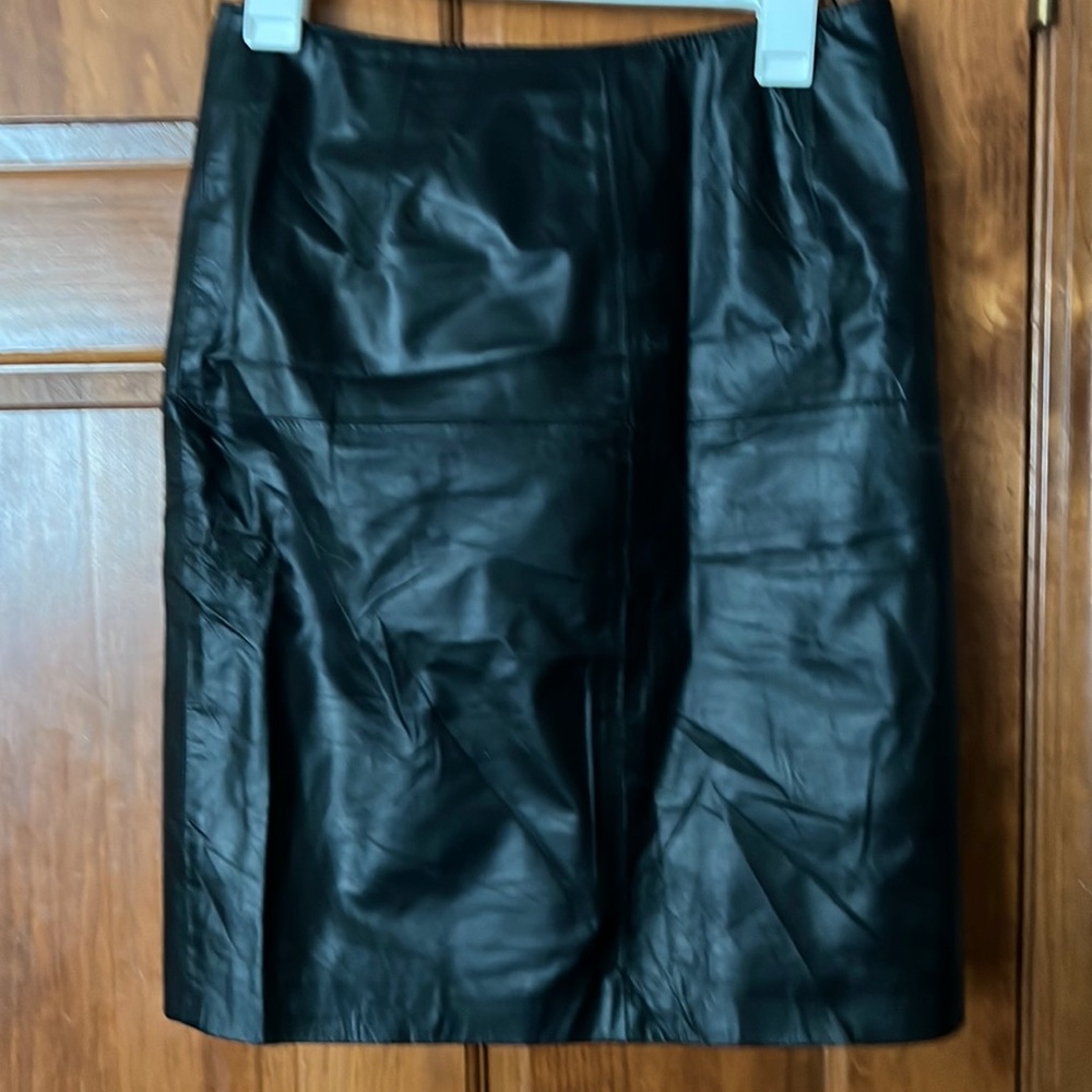 NewPort News Womens Leather Skirt 10 Black